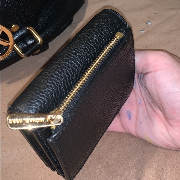 Michael kors wallet - Picture 6 of 8